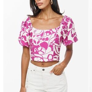 NWT!! Adelyn Rae Anissa Floral Pink Puff Sleeve Top